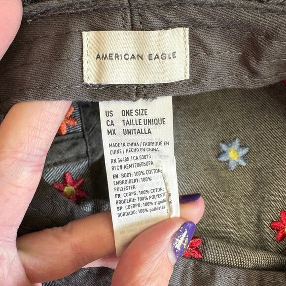 American Eagle Black Demin Bucket Hat with Multicolor Floral Embroidered Daisies - Picture 7 of 7